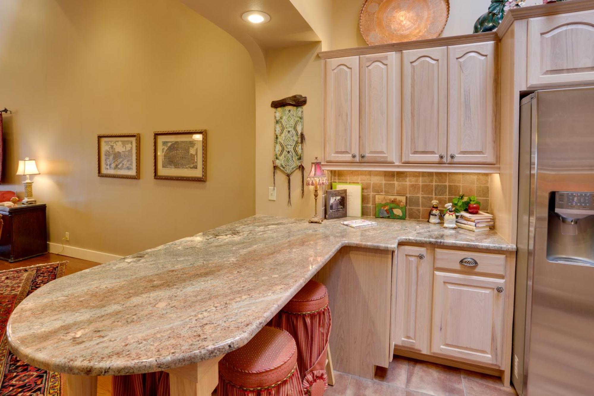 Beautiful Central Fayetteville Townhome With Views! Екстер'єр фото